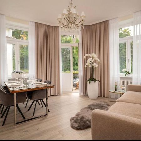 Vip Apart Center Baden-Baden Kültér fotó
